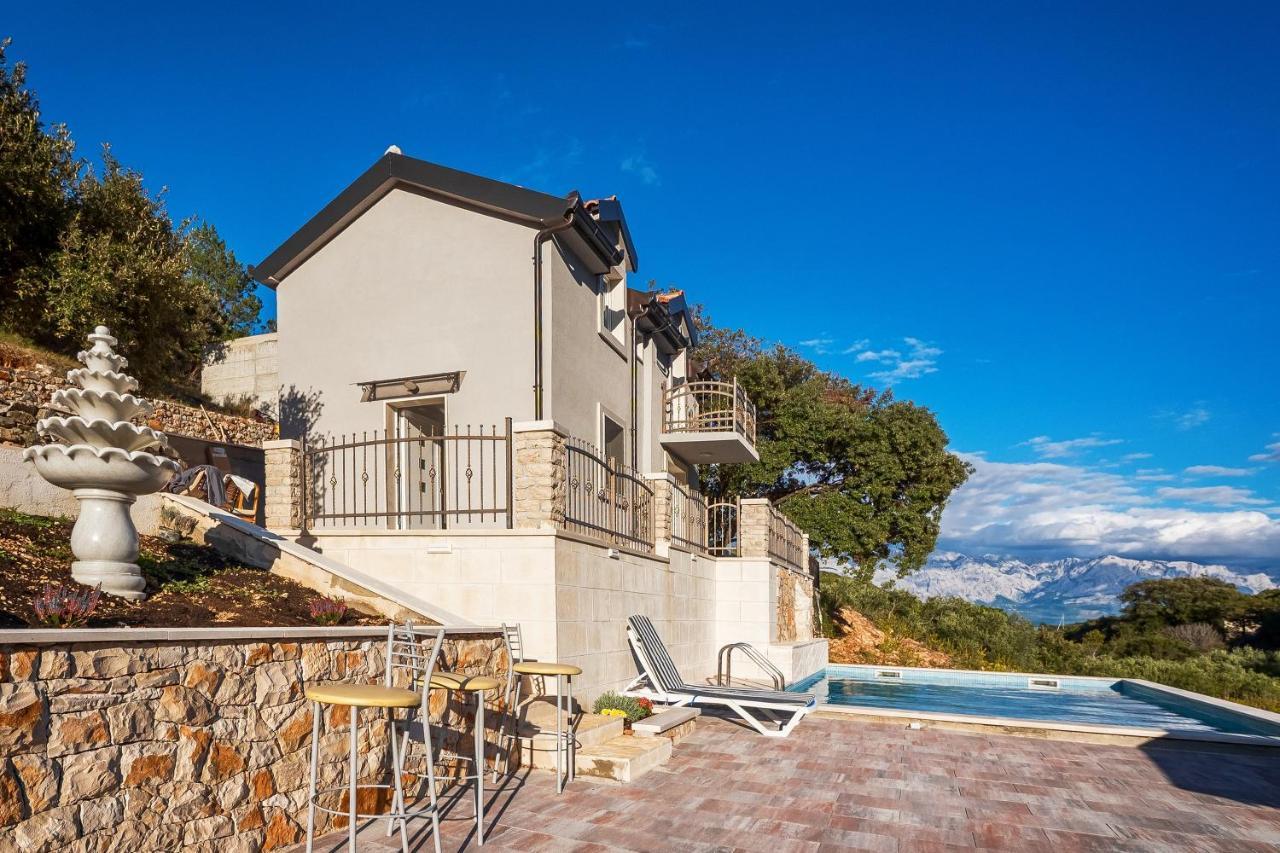 Holiday Home Beyla Pucisca Zewnętrze zdjęcie