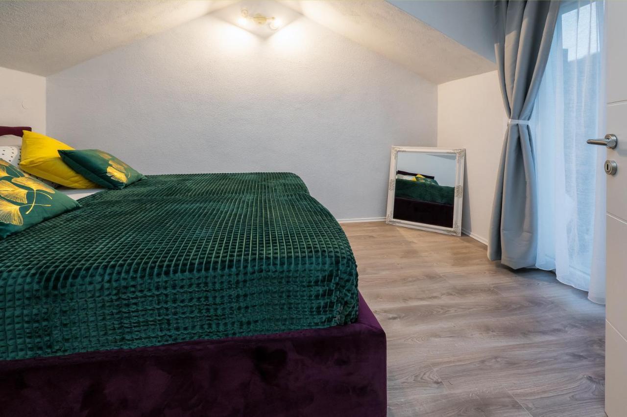 Holiday Home Beyla Pucisca Zewnętrze zdjęcie