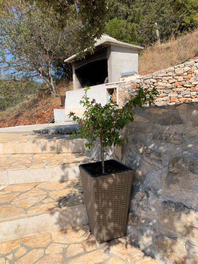 Holiday Home Beyla Pucisca Zewnętrze zdjęcie